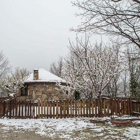 Albergue El Solitario Banos De Montemayor Buitenkant foto