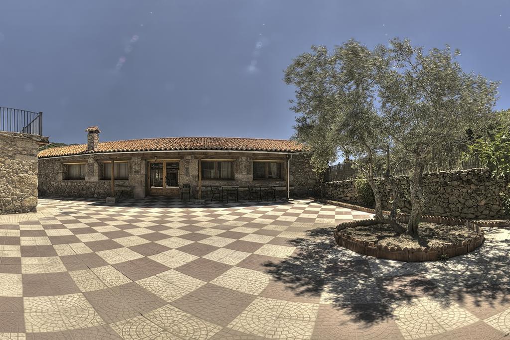 Albergue El Solitario Banos De Montemayor Buitenkant foto