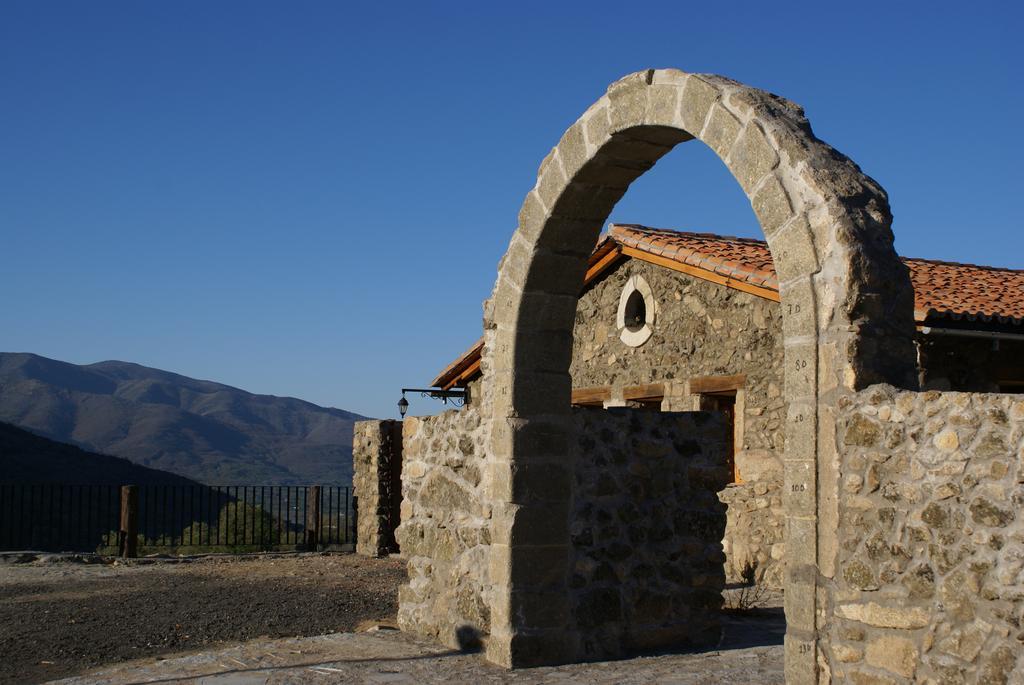 Albergue El Solitario Banos De Montemayor Buitenkant foto